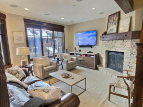 Ski Ya Soon at Silver Star! condo